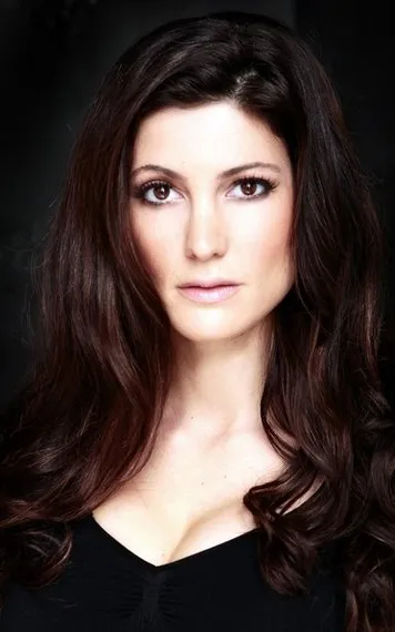 Julia Benson