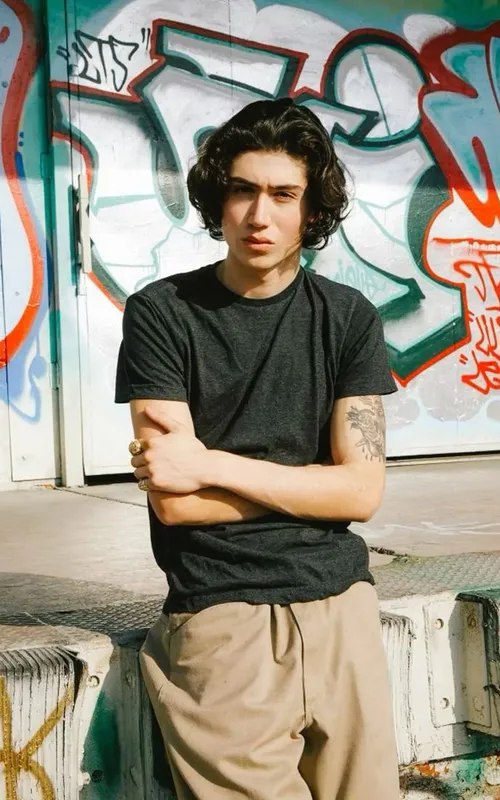 Roman Leal
