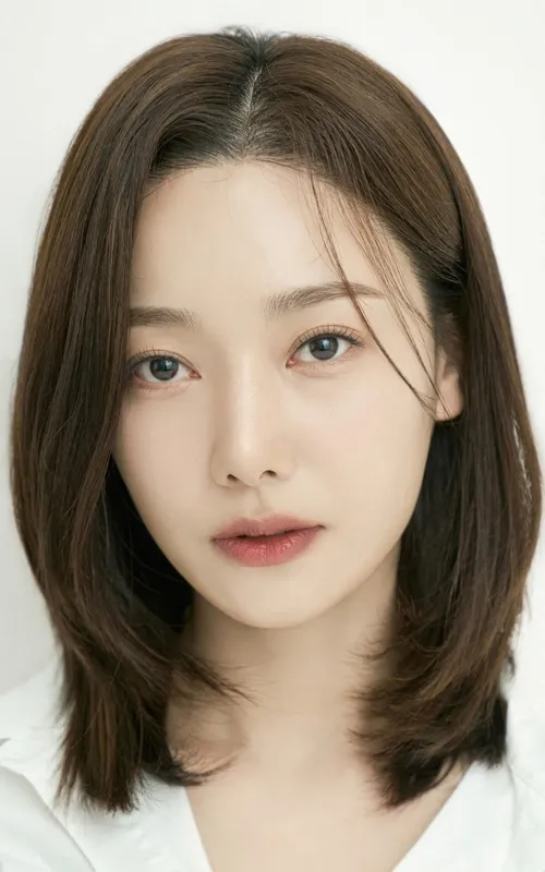 Jin So-yeon