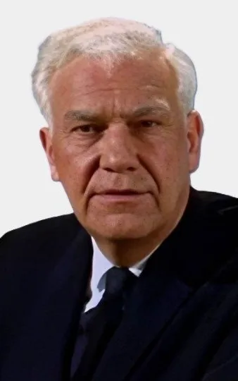 Harry Holcombe