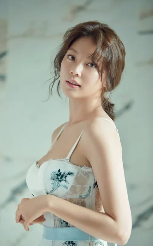 Gong Seung-yeon