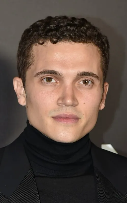 Karl Glusman