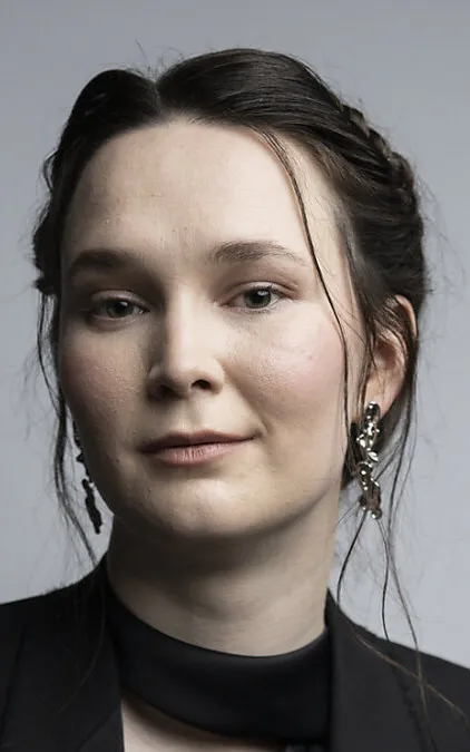 Zoë Më