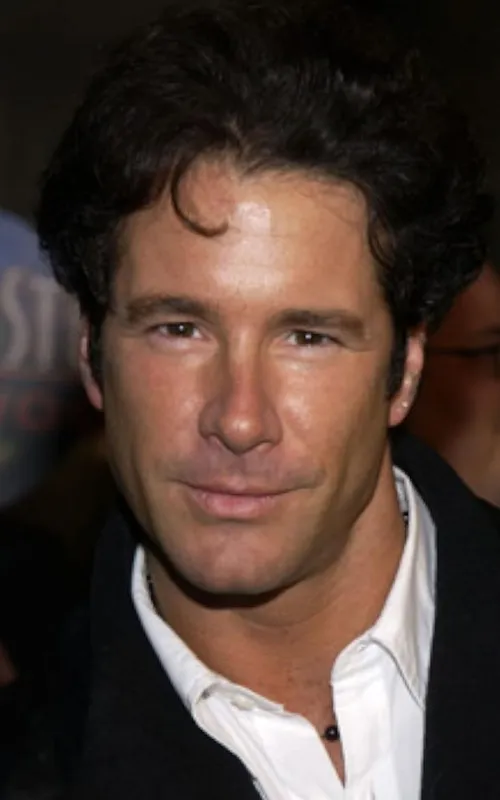 Fernando Carrillo