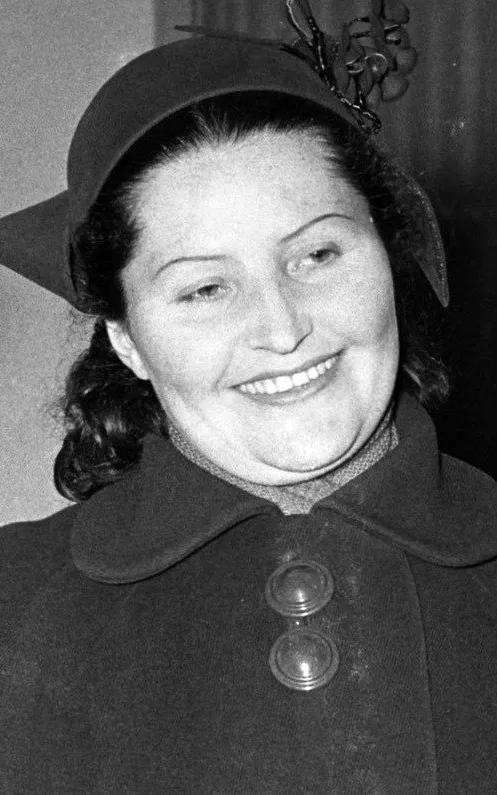 Liliya Lobanova