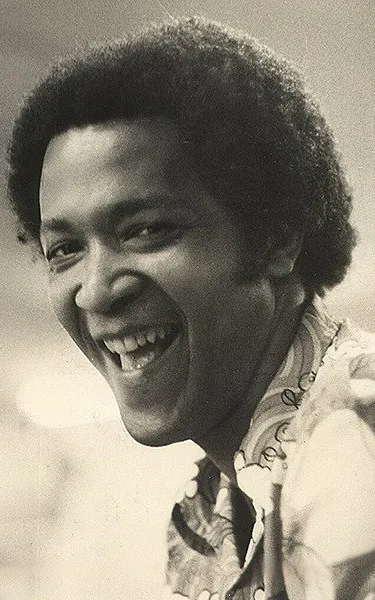 Roberto Ribeiro
