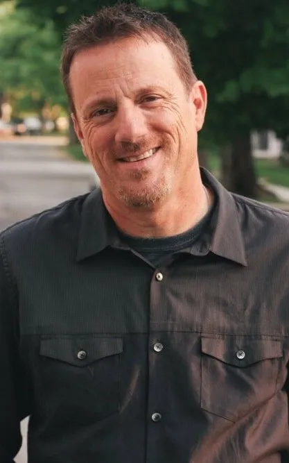 Steve Ladden