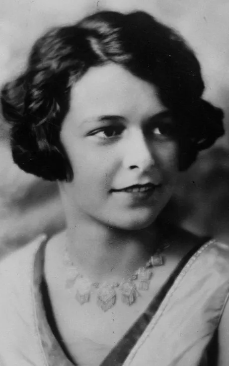 Mary Jo Mathews