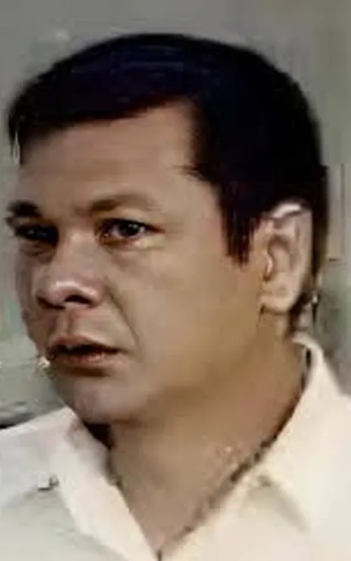 Johnny Vicar
