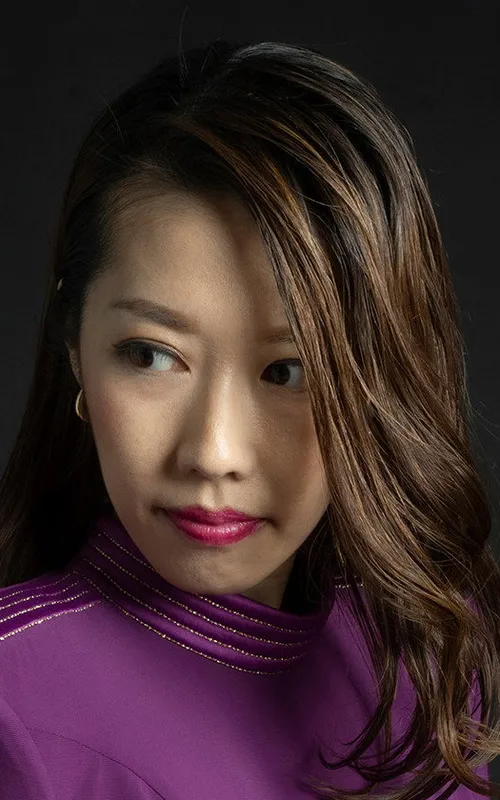 Miho Hazama