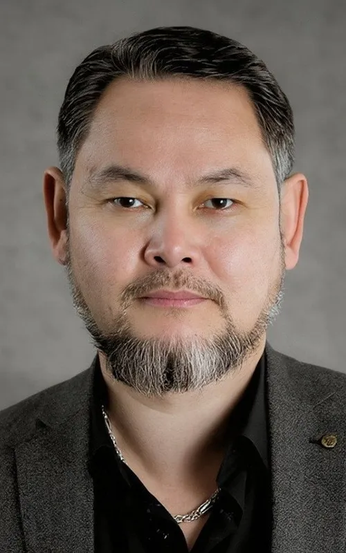 Nazym Mendebairov