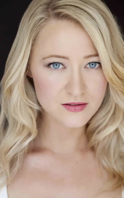 Siobhan Hewlett