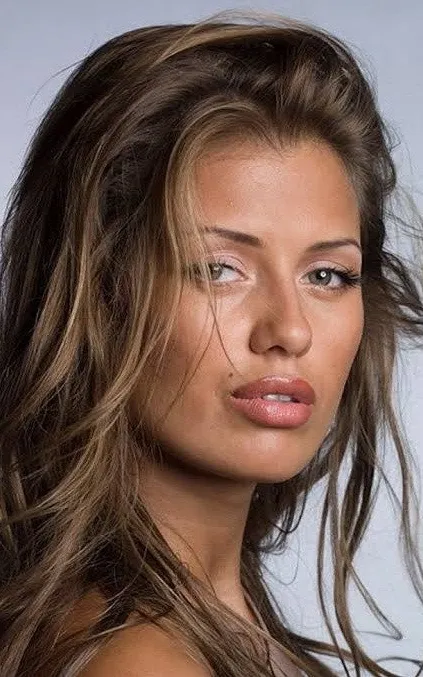 Victoria Bonya