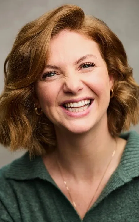 Lucy Dixon