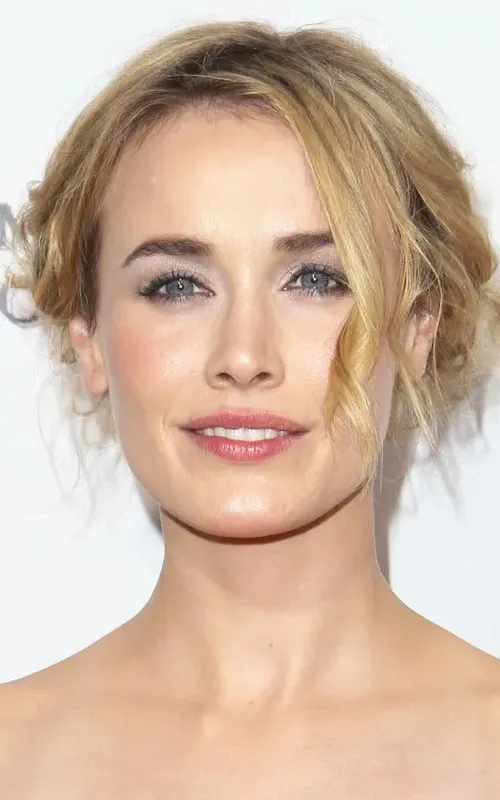 Dominique McElligott