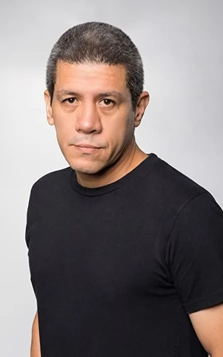 Larry Diaz