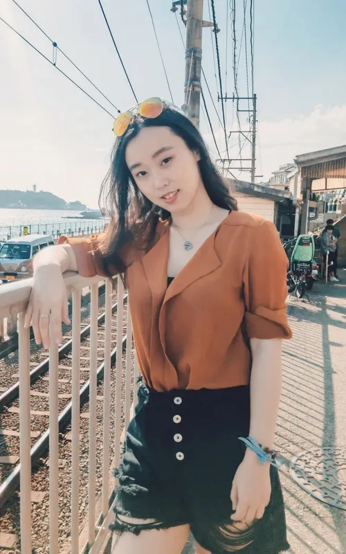 王雯静