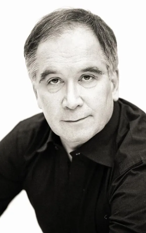 Silas Hawkins