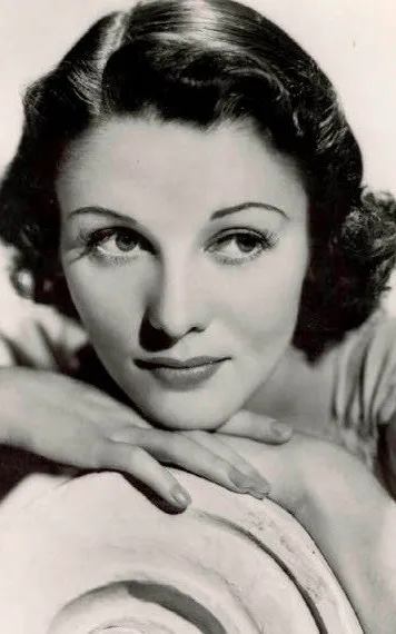 Louise Campbell