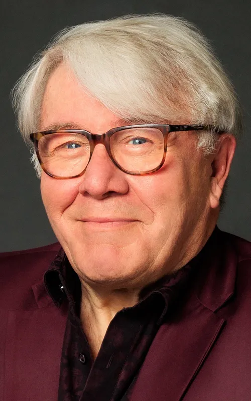 Barrie Stevens