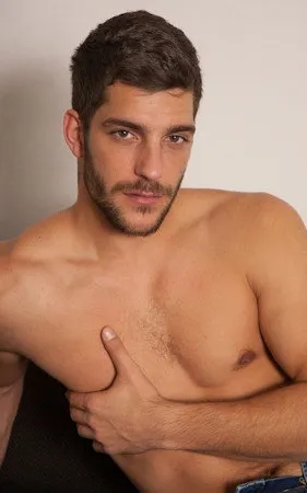 Ariel Vanean