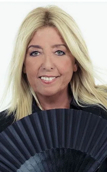 Angela Lorente