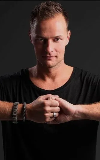Yves Van Geertsom