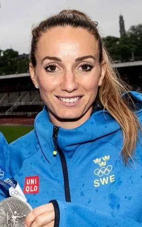 Kosovare Asllani