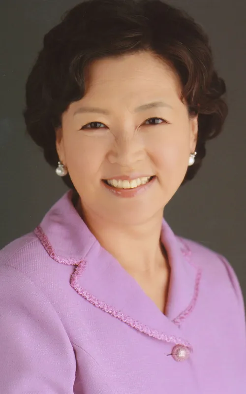 Shin Yoon-suk