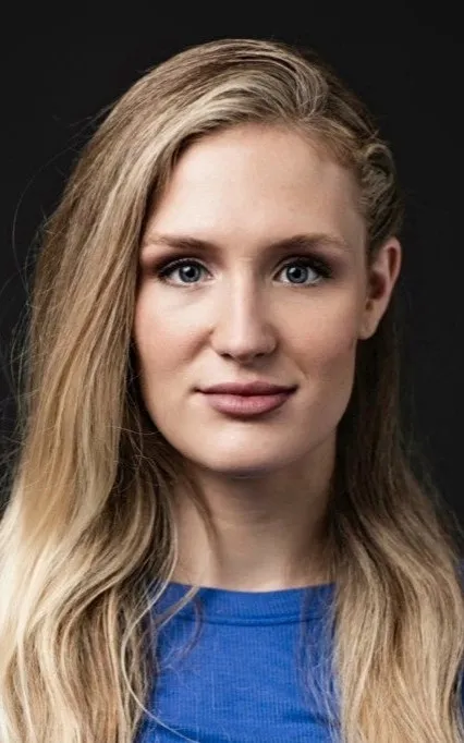 Holly Dowell