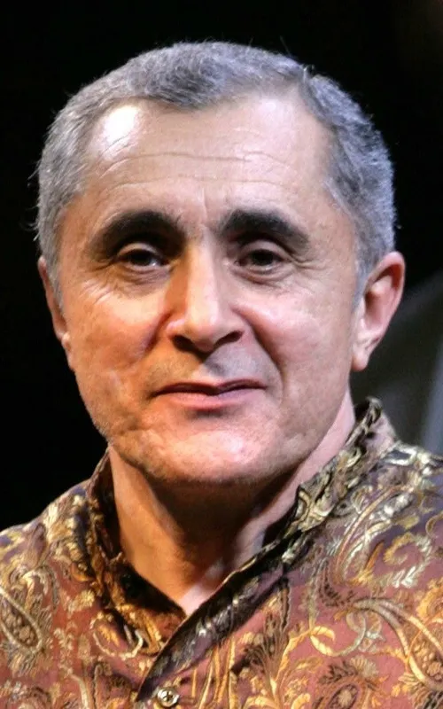 Alim Qasimov