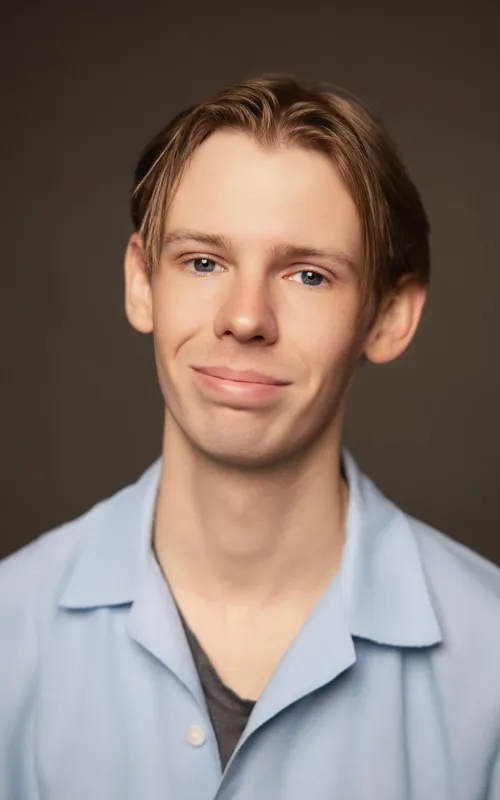 Nicholas Lloyd