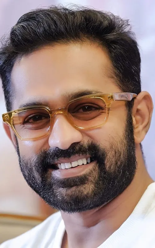 Asif Ali