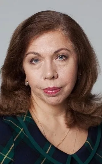 Elena Papanova