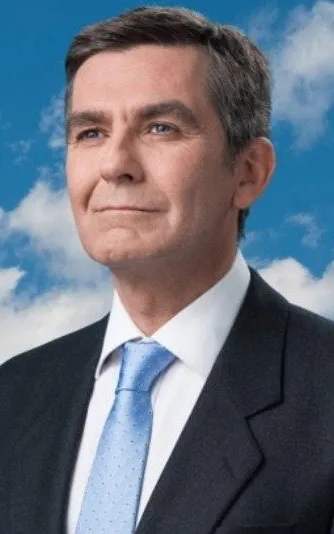 Queco Novell