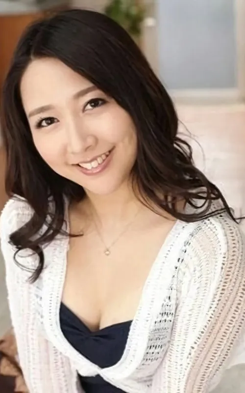 山本鈴