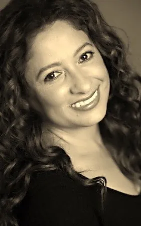 Lolita Lazcano
