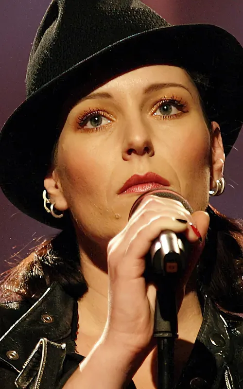 AnNa R.
