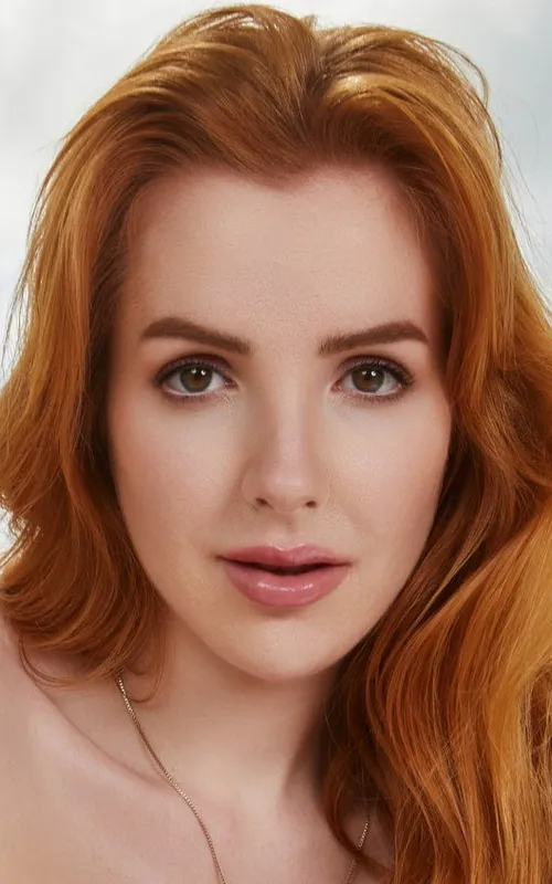 Scarlett Jones