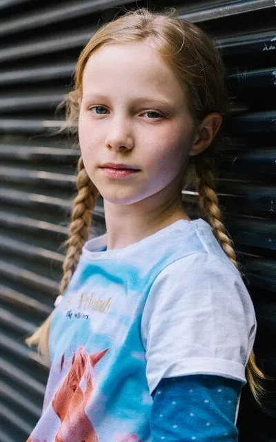Helen Luise Höhle