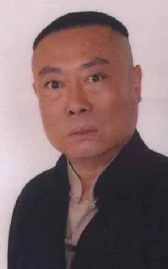 Zhaobei Zhang