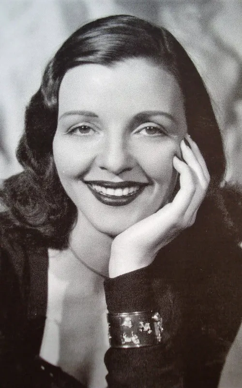 Mona Maris