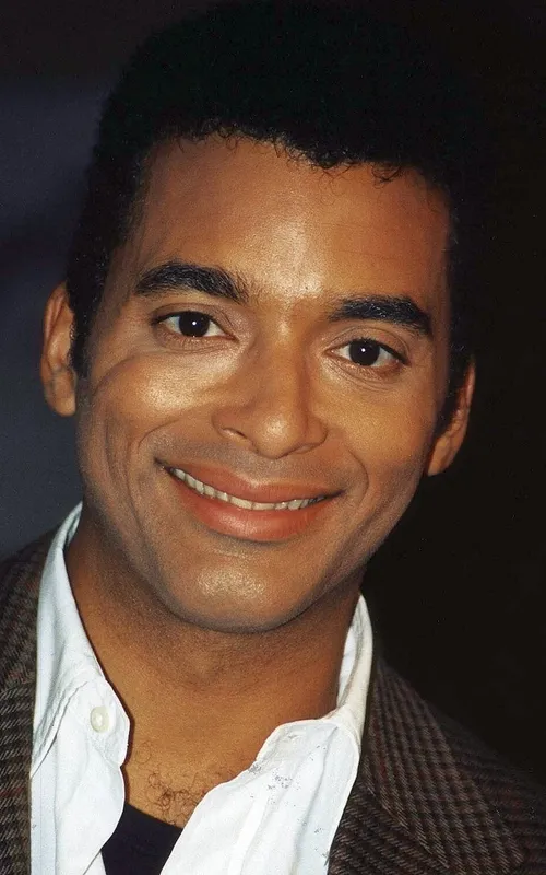 Jon Secada