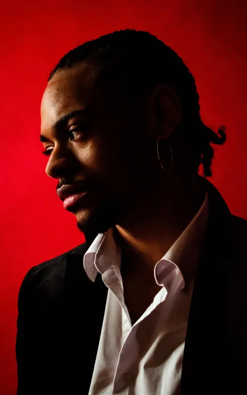 Aaron Lintez