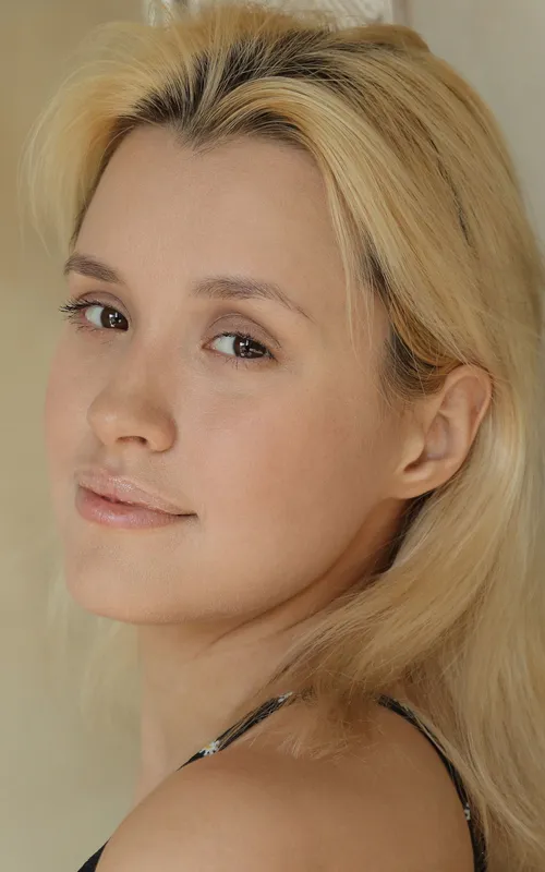 Angel Jolie