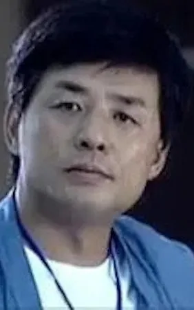 曲国强