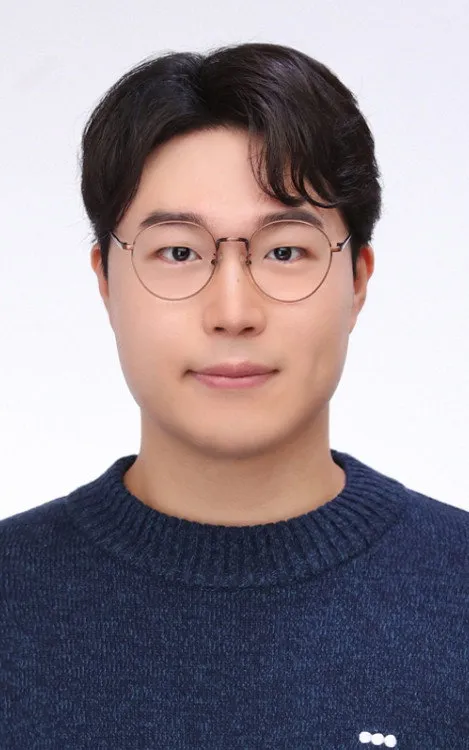 Hwang Dong-hyun
