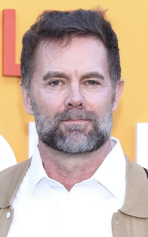 Garret Dillahunt