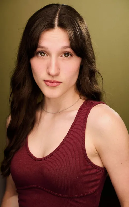 Rayna Akin