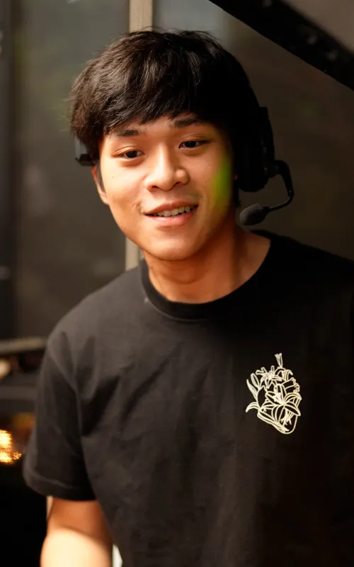 Sirapat Aroon